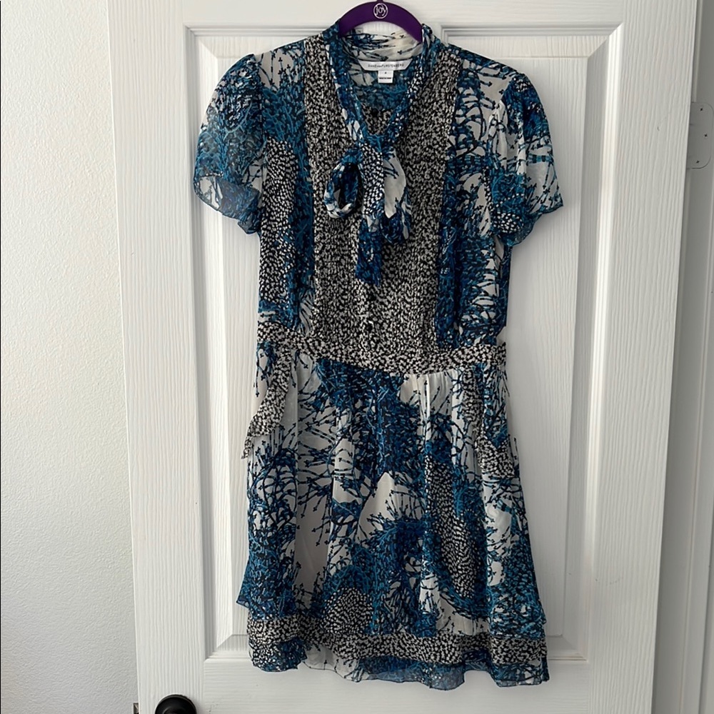 Diane Von Furstenburg Mini Dress 8